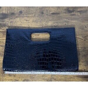 Vintage Giannini Patent BlackCroc Embossed Envelope Clutch Purse Minimalist Chic